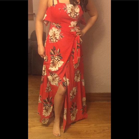 Fashion Nova spaghetti strap maxi wrap dress - Picture 2 of 8